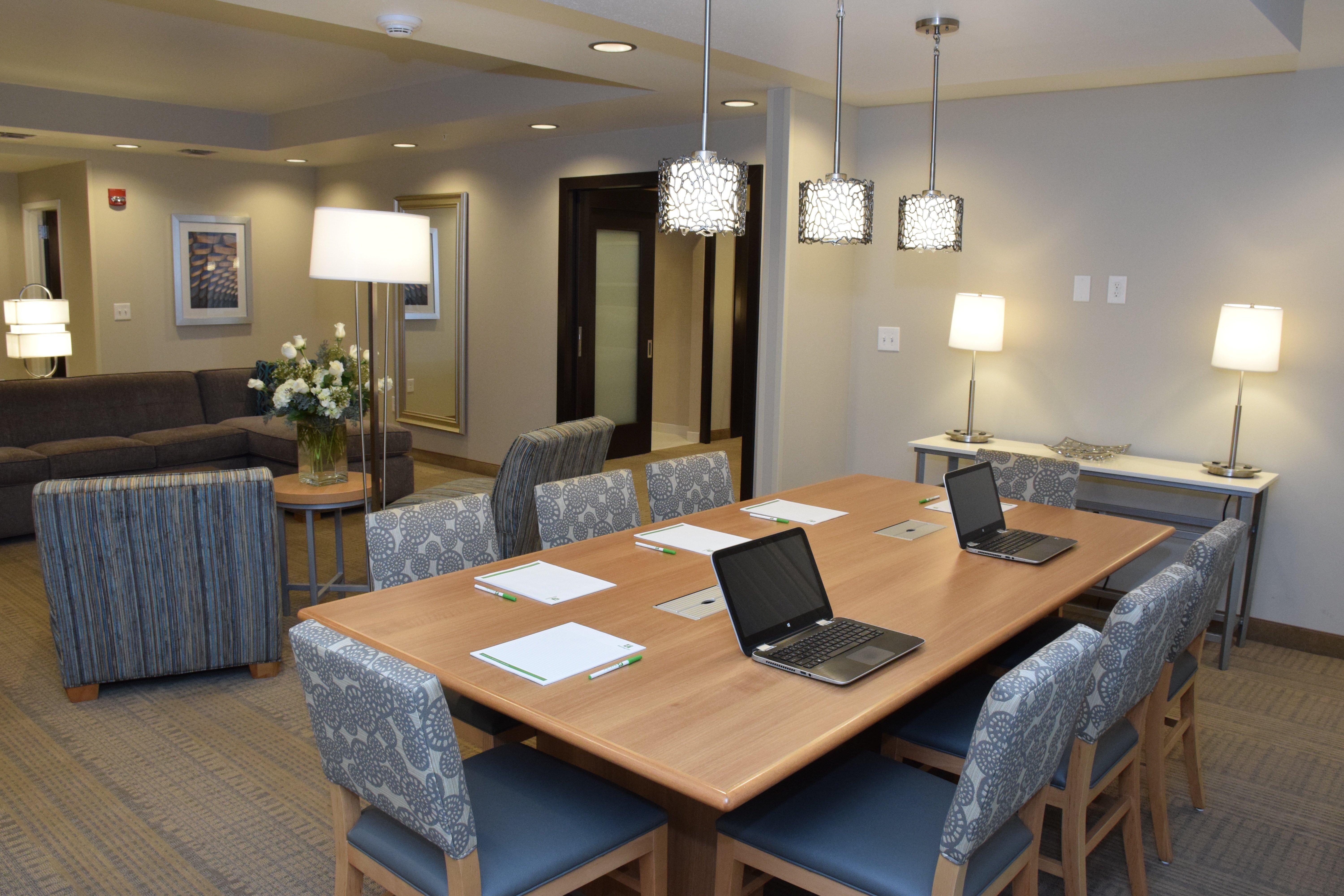 Cincinnati North By Ihg Hotel West Chester